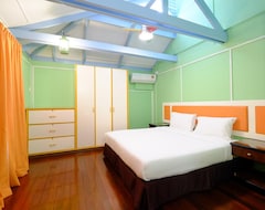 Otel Kapitan Lodge (Port Dickson, Malezya)