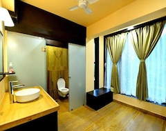 Hotel Mamra Suites Goa (Anjuna, India)