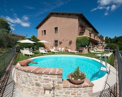 Khách sạn Casa Lari (San Gimignano, Ý)