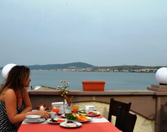 Khách sạn Ayvalik Palas Hotel (Ayvalık, Thổ Nhĩ Kỳ)
