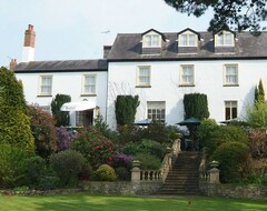 Exclusive Hotel Hire 17 Bedrooms, Close To Town & Beach (Sidmouth, United Kingdom)