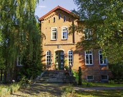 Pansiyon Gutshaus Zietlitz (Dobbin-Linstow, Almanya)