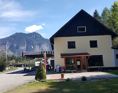 Apart Otel Seeblick Krippenstein (Obertraun, Avusturya)