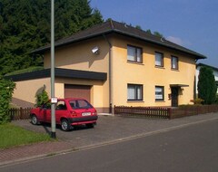 Toàn bộ căn nhà/căn hộ Quiet Apartment For 2 Persons On The Edge Of The Hunsrück-hochwald National Park (Abentheuer, Đức)