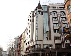 Khách sạn Downtown Boutique (Sofia, Bun-ga-ri)