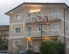 Hotel Arianna (Iseo, Italy)