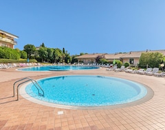 Khách sạn Lago Residence (Desenzano del Garda, Ý)