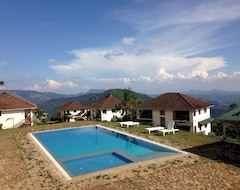 Hotel Ayur County Resort (Munnar, Indija)