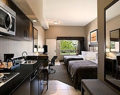 Hotelli Ramada by Wyndham Conklin (Conklin, Kanada)
