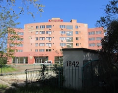 Khách sạn Hotel Mistral (Sveti Konstantin, Bun-ga-ri)