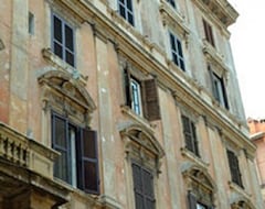 Khách sạn Domus Diana (Rome, Ý)