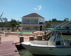 Otel Fishermans Inn (Falmouth, Jamaika)