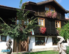 Pensión Kandaphery Guest Houses (Elena, Bulgaria)