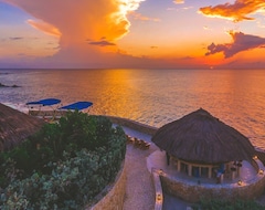 Ocean Cliff Hotel Negril Limited (Negril, Jamaica)