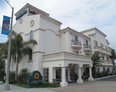 The Hotel Oceanside (Oceanside, USA)