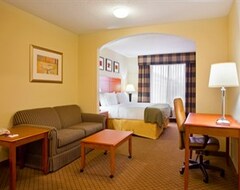 Holiday Inn Express & Suites Springfield, an IHG Hotel (Springfield, USA)