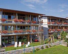 Appartement Hotel Seerose (Göhren-Lebbin, Germany)