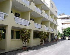 Khách sạn Meridian Inn (St. Lawrence, Barbados)