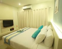 Khách sạn The Palms Residence - SHA Extra Plus (Cape Panwa, Thái Lan)