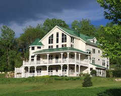 Guesthouse Sacred Clay Inn (Lanesboro, USA)