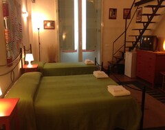 Bed & Breakfast Amenano Apartments (Catania, Ý)