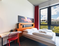 MEININGER Hotel Genève Centre Charmilles (Cenevre, İsviçre)