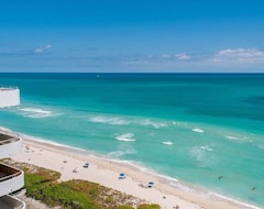 Hotel Castle Beach Direct Oceanfront Miami Beach Suite (Miami, Sjedinjene Američke Države)