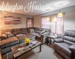 Toàn bộ căn nhà/căn hộ Arlington House Your Home While Youre Away (North Kansas City, Hoa Kỳ)