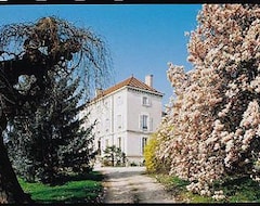 Hotel Domaine de Clairefontaine (Chonas-l'Amballan, France)