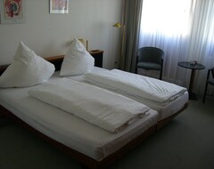 Hotelli Hotel Lamm (Nufringen, Saksa)