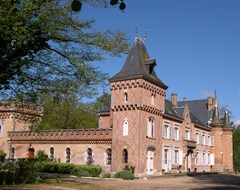Hotelli Chateau Les Muids (La Ferté-Saint-Aubin, Ranska)