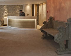 Hotel Palacio del Obispo (Graus, Spain)