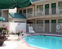 Hotel Masters Inn Atlanta - Doraville At I-85 & 285 (Doraville, Sjedinjene Američke Države)