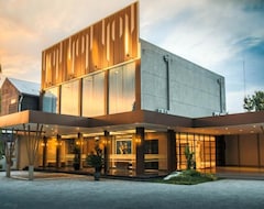Raden Wijaya Hotel & Convention (Mojokerto, Indonezija)