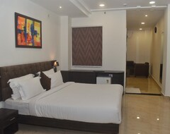 Khách sạn Hotel Centrum (Kota, Ấn Độ)