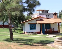 Otel Cabañas Mazzatis Jacuzzy (Mazamitla, Meksika)