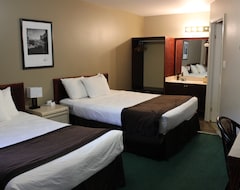 Hotel Monashee Lodge (Revelstoke, Canadá)