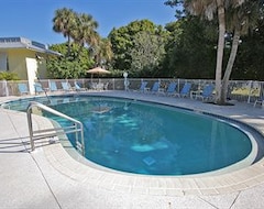 Khách sạn Beach Castle #18 (Longboat Key, Hoa Kỳ)
