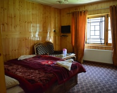 Hotel Barzman (Sonamarg, India)