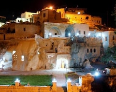 Khách sạn Cave Deluxe (Ortahisar, Thổ Nhĩ Kỳ)