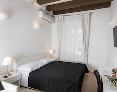 Khách sạn Rooms Klarisa Palace (Dubrovnik, Croatia)