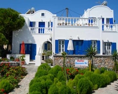 Khách sạn Oceanis Bay (Kamari, Hy Lạp)