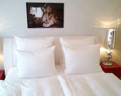 Căn hộ có phục vụ The Suite Hotel Garden (Frankfurt, Đức)