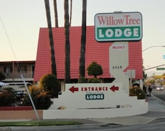 Hotel Willow Tree Lodge (Fullerton, Sjedinjene Američke Države)