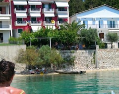 Căn hộ có phục vụ Logan's Beach Hotel (Perigiali, Hy Lạp)