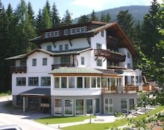 Hotel Das Waldheim (St. Martin am Tenegebirge, Austrija)