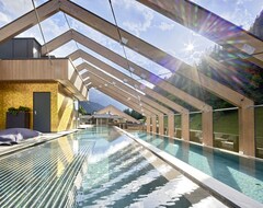 Hotel ZillergrundRock Luxury Mountain Resort (Mayrhofen, Austria)