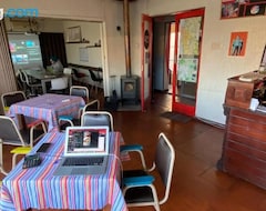 Guesthouse Hostel Cartel 405 (Angol, Chile)
