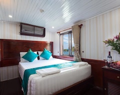Hotelli Emerald Cruises Cat Ba (Hải Phòng, Vietnam)