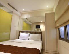 Otel Pyrenees Jogja (Yogyakarta, Endonezya)